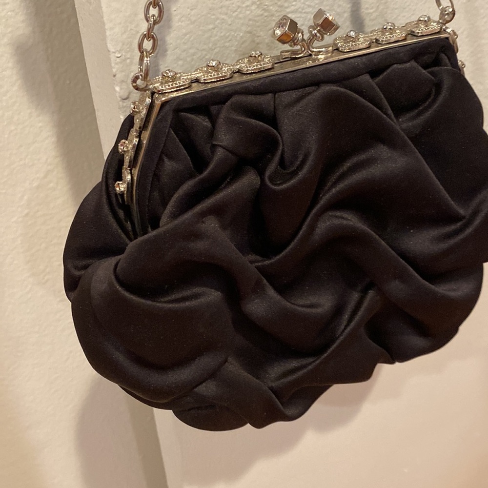 Beautiful Vanessa satin bag with rhinestones - Picture 8 of 11